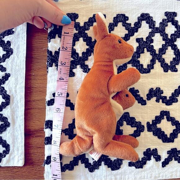 TY Beanie Babies Collection Kangaroo Pouch no hang tag toy - Picture 4 of 6